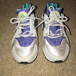 Women’s nike huarache